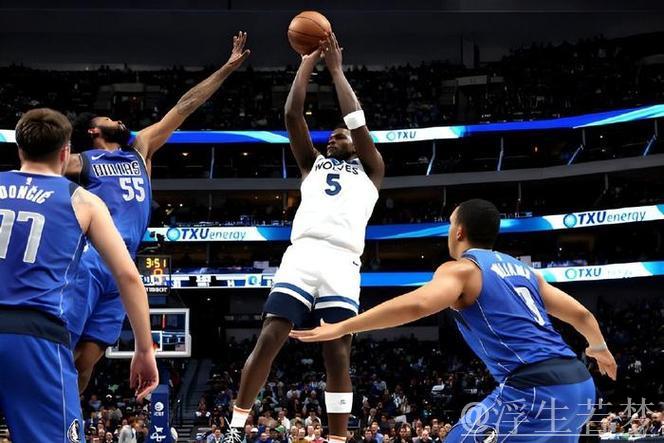 里德妙传助攻 爱德华兹三分命中